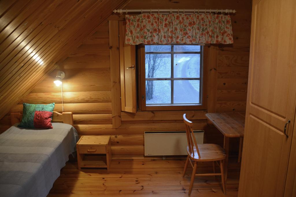 Lomapesae Cottages Pertunmaa Oda fotoğraf