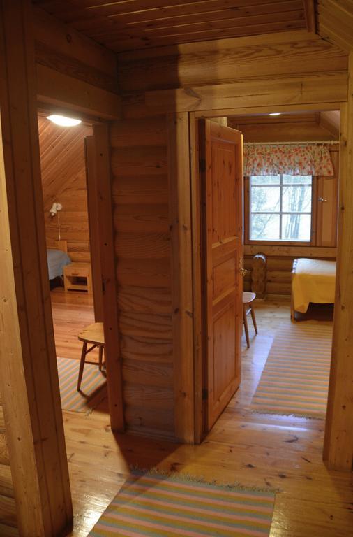 Lomapesae Cottages Pertunmaa Oda fotoğraf