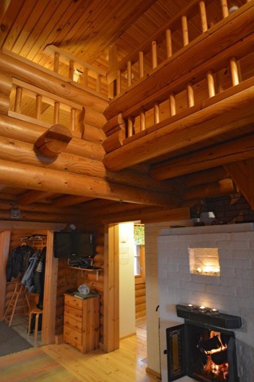 Lomapesae Cottages Pertunmaa Oda fotoğraf