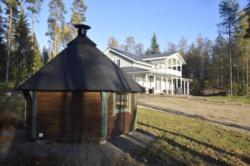 Lomapesae Cottages Pertunmaa Oda fotoğraf
