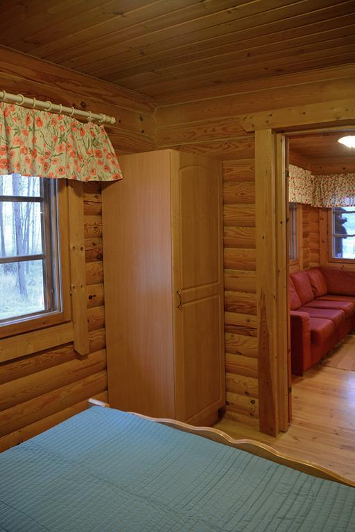 Lomapesae Cottages Pertunmaa Oda fotoğraf